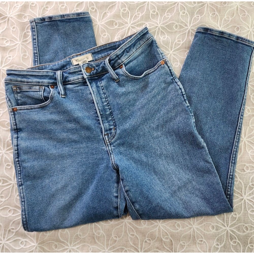Madewell Curvy Stovepipe Jeans in Leaside Wash Size 31